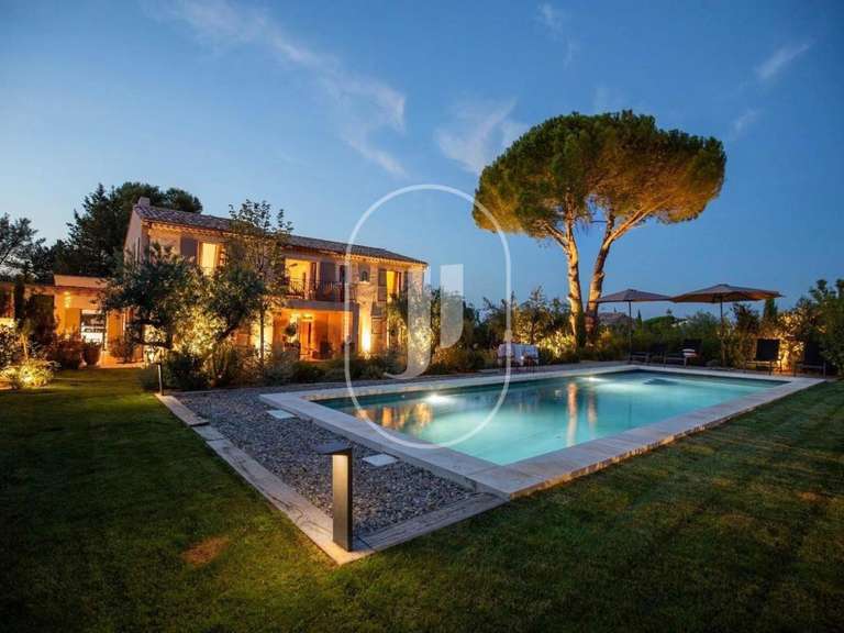 House Eygalières - 4 bedrooms - 250m²