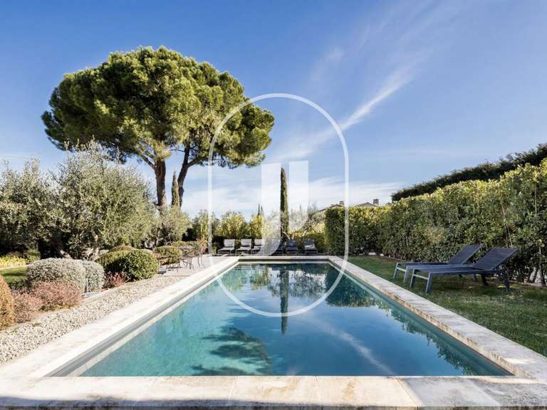 House Eygalières - 4 bedrooms - 250m²