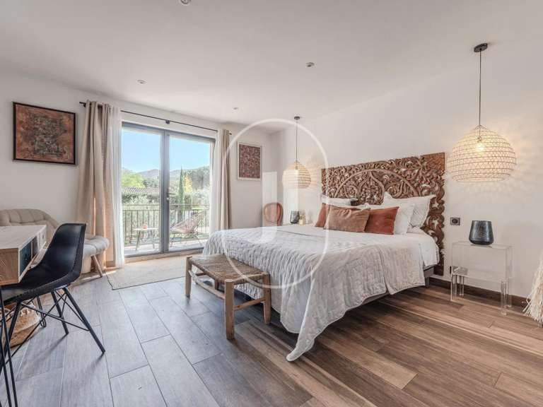 House Eygalières - 4 bedrooms - 250m²