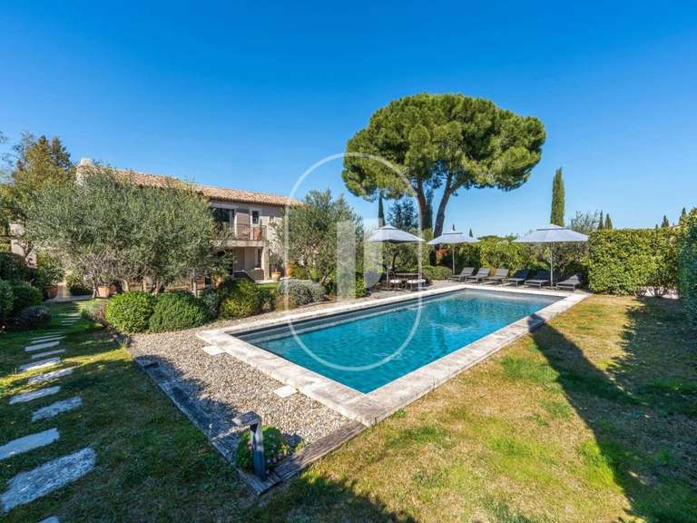 House Eygalières - 4 bedrooms - 250m²