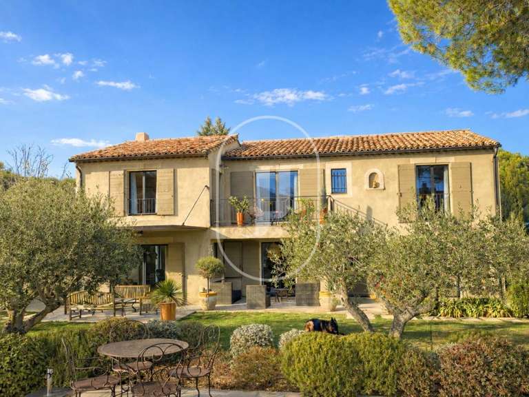 House Eygalières - 4 bedrooms - 250m²