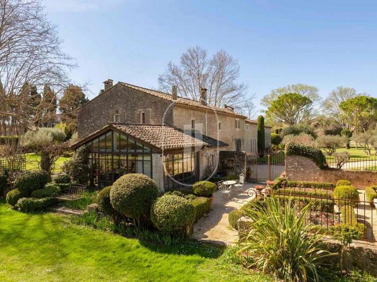 Maison Eygalières - 9 chambres - 450m²