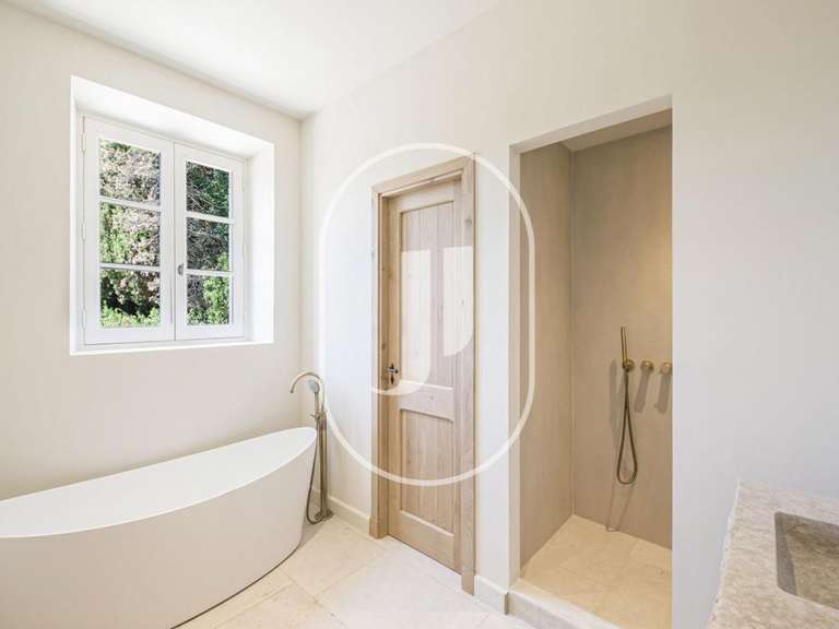 House Eygalières - 7 bedrooms - 300m²