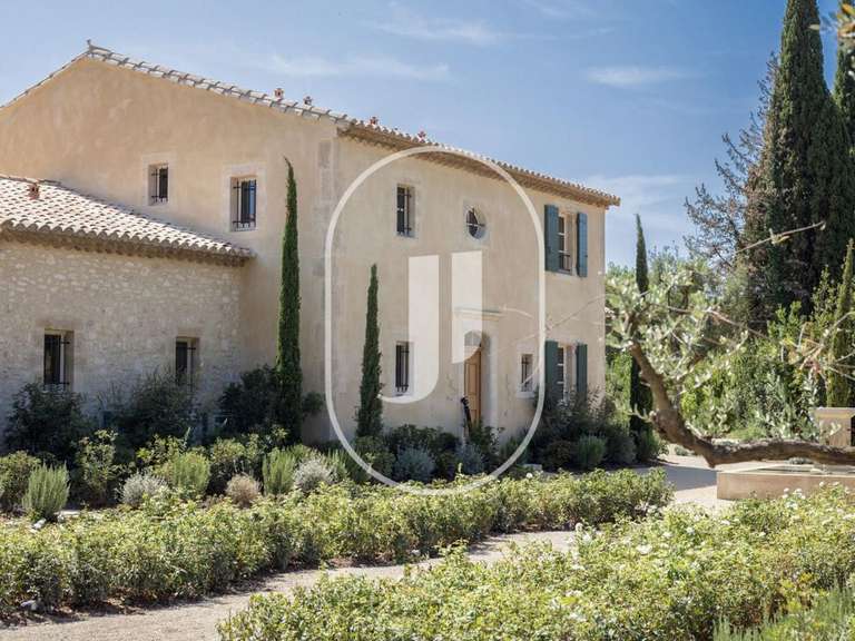 House Eygalières - 7 bedrooms - 300m²