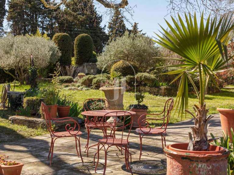 House Eygalières - 9 bedrooms - 450m²