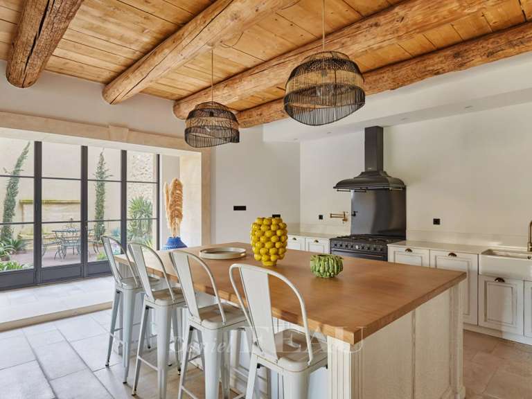 Maison Eygalières - 6 chambres - 339m²