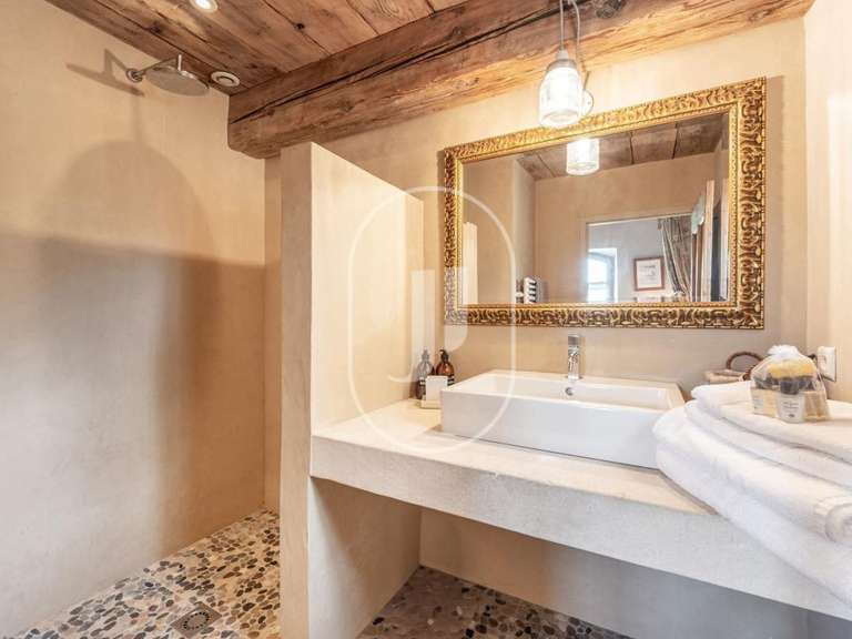 Maison Eygalières - 6 chambres - 306m²