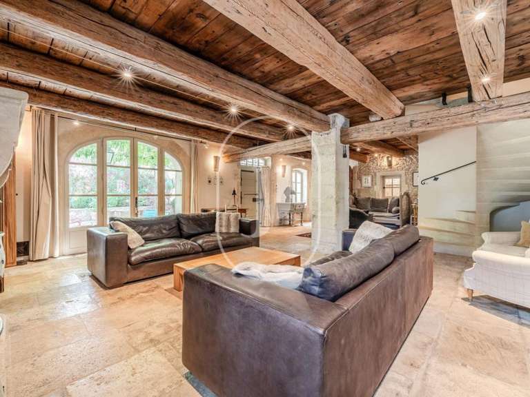 Maison Eygalières - 6 chambres - 306m²