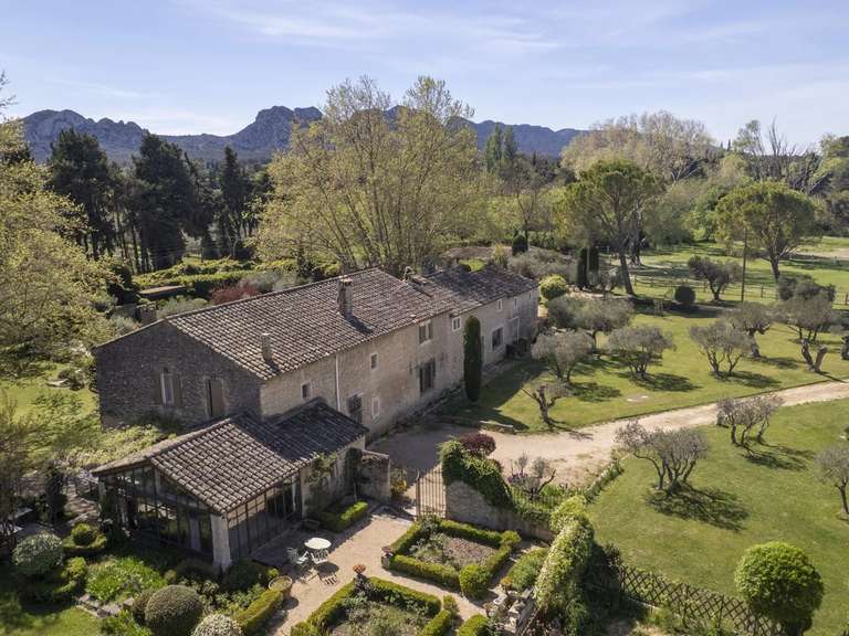 House Eygalières - 7 bedrooms - 500m²