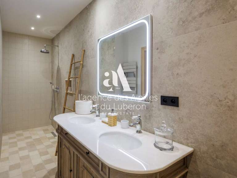 Maison Eygalières - 6 chambres - 310m²