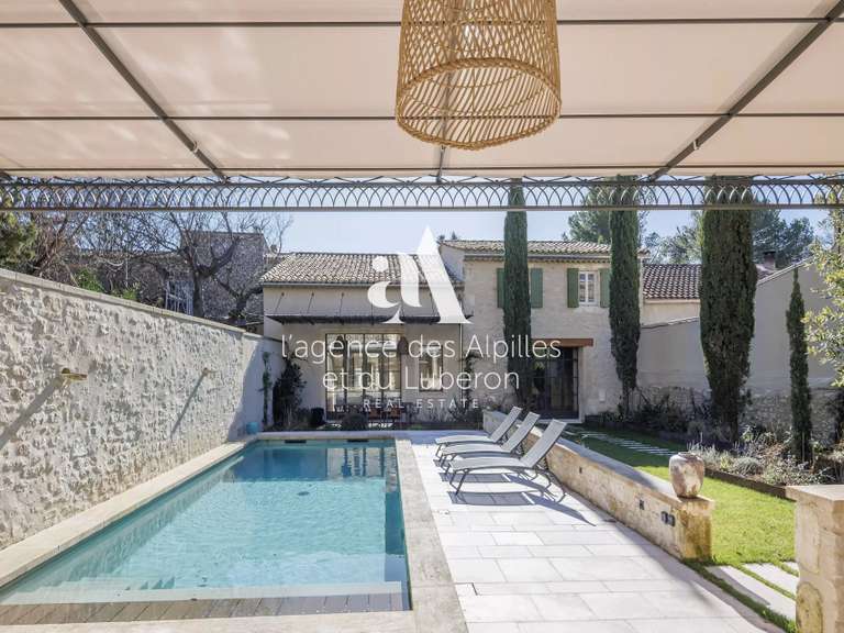 Maison Eygalières - 6 chambres - 310m²