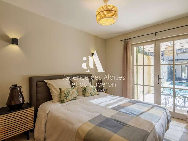 Maison Eygalières - 6 chambres - 310m²