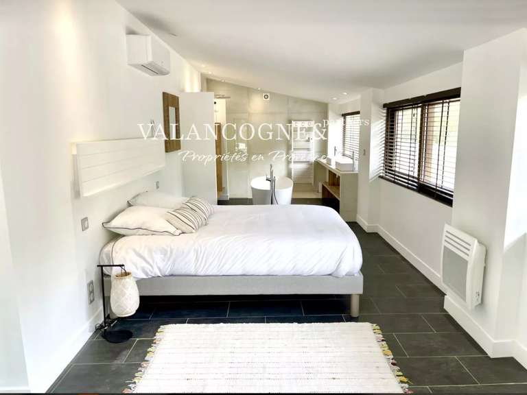 House Eygalières - 5 bedrooms - 210m²