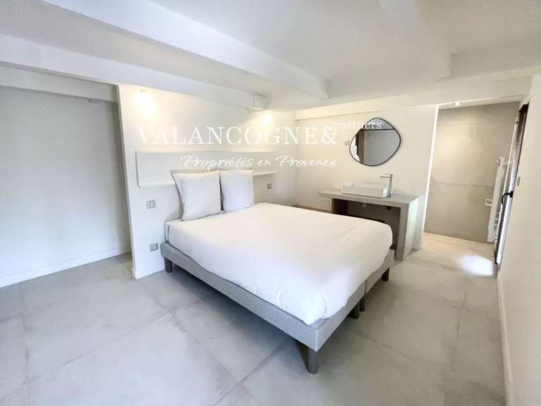 House Eygalières - 5 bedrooms - 210m²