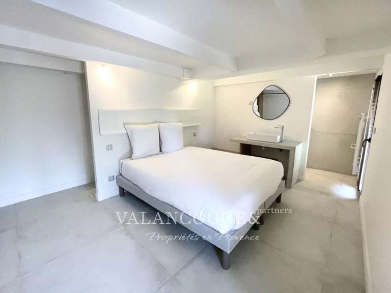Maison Eygalières - 5 chambres - 210m²