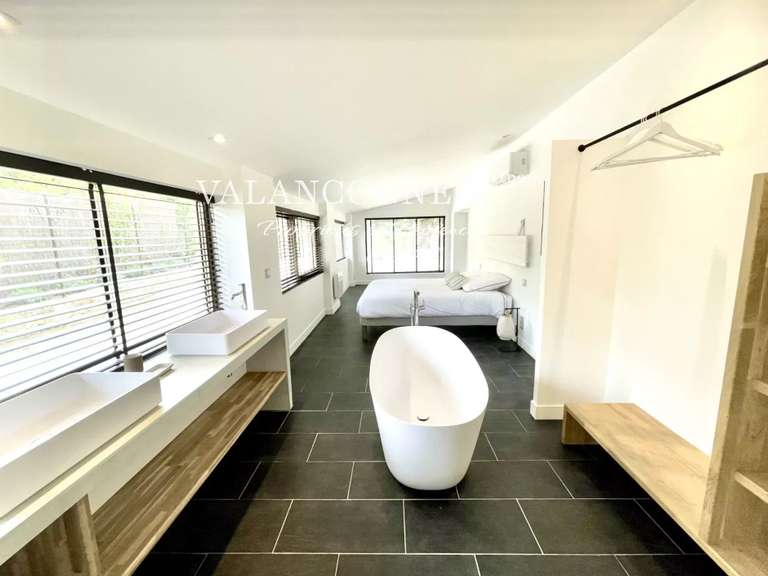 House Eygalières - 5 bedrooms - 210m²