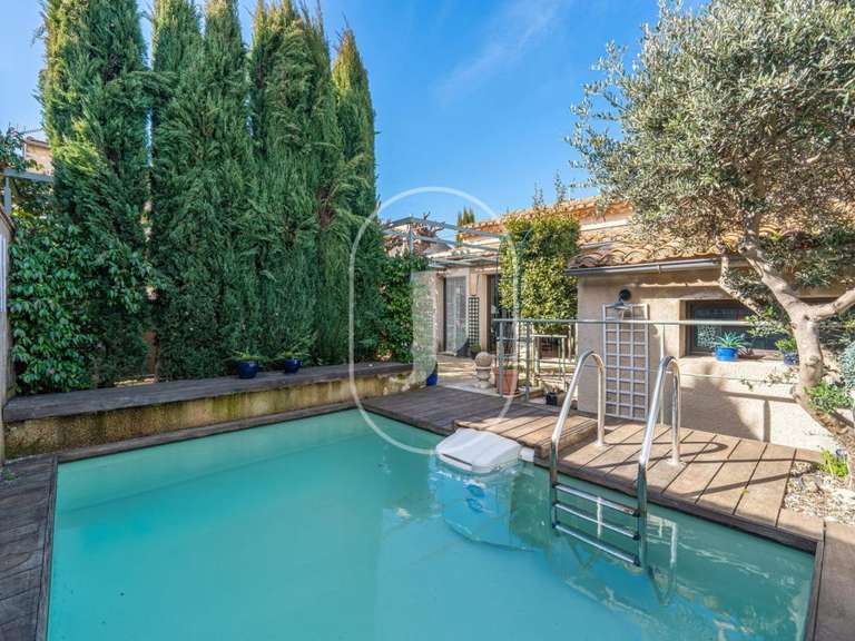 Maison Eygalières - 2 chambres - 74m²