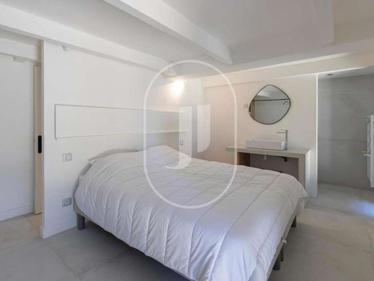 Maison Eygalières - 4 chambres - 182m²