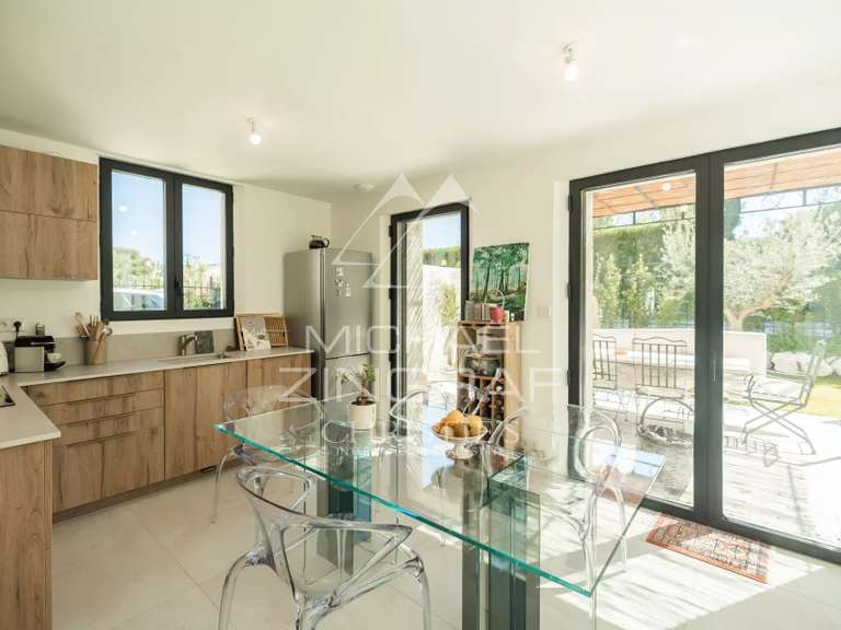 House Eygalières - 4 bedrooms - 107m²