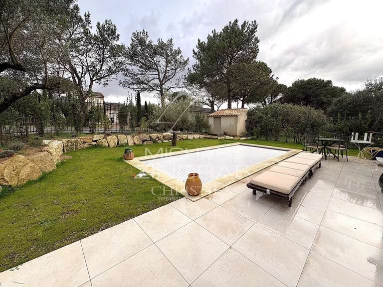 Maison Eygalières - 4 chambres - 107m²