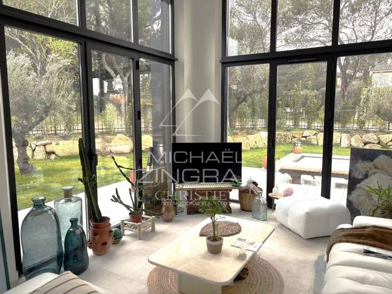 Maison Eygalières - 4 chambres - 107m²