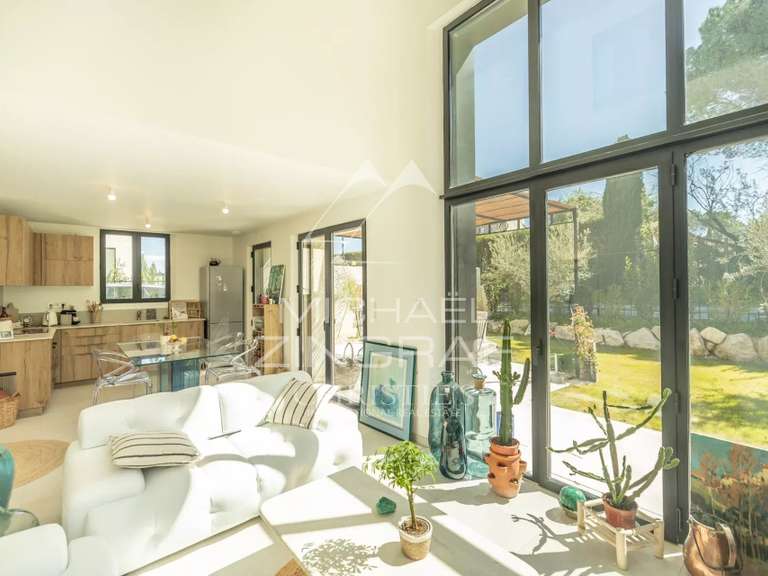 House Eygalières - 4 bedrooms - 107m²