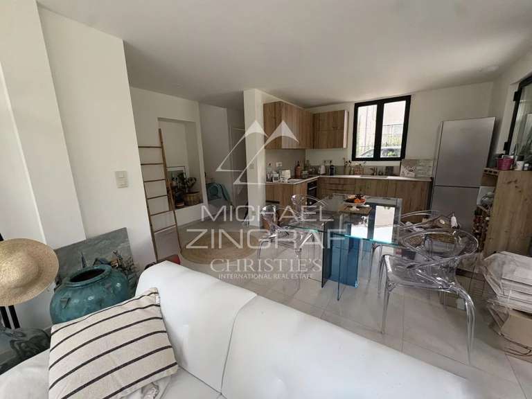 Maison Eygalières - 4 chambres - 107m²