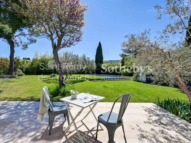 Maison Eygalières - 4 chambres - 225m²