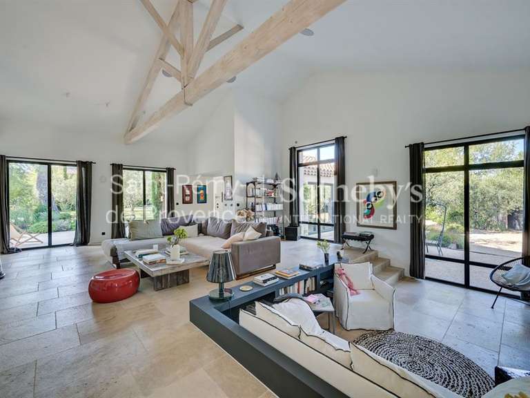 Maison Eygalières - 4 chambres - 225m²