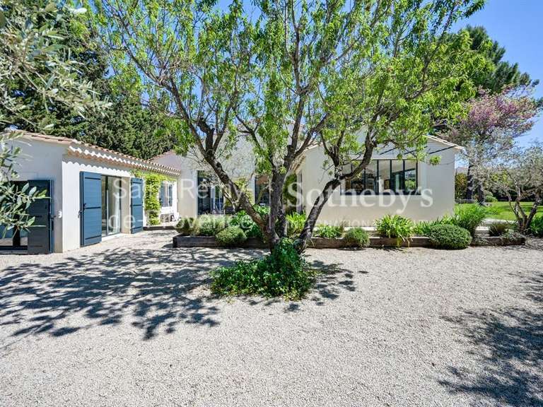 House Eygalières - 4 bedrooms - 225m²