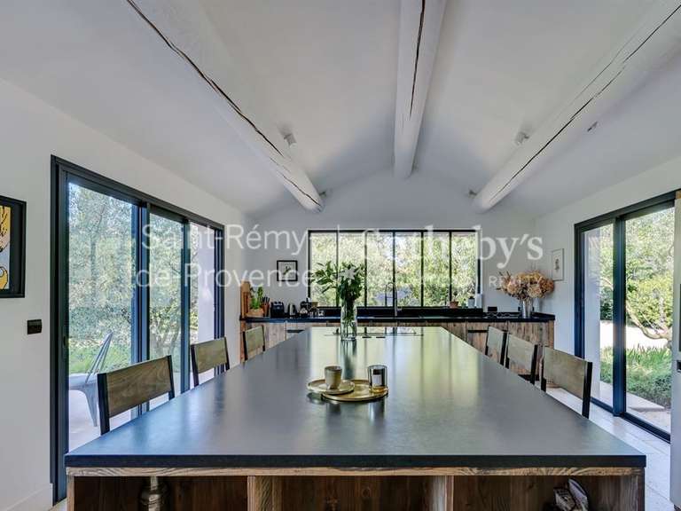 Maison Eygalières - 4 chambres - 225m²