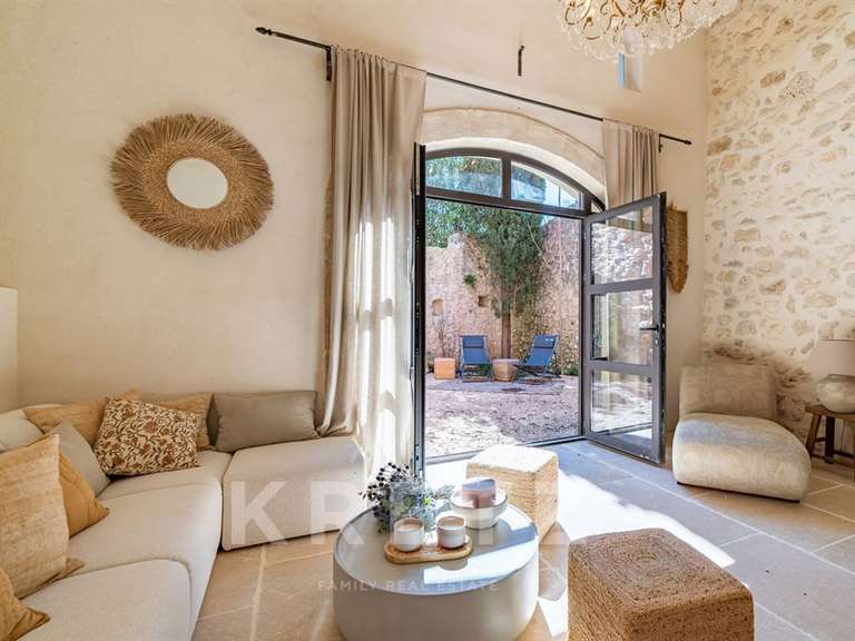 Maison Eygalières - 6 chambres - 319m²