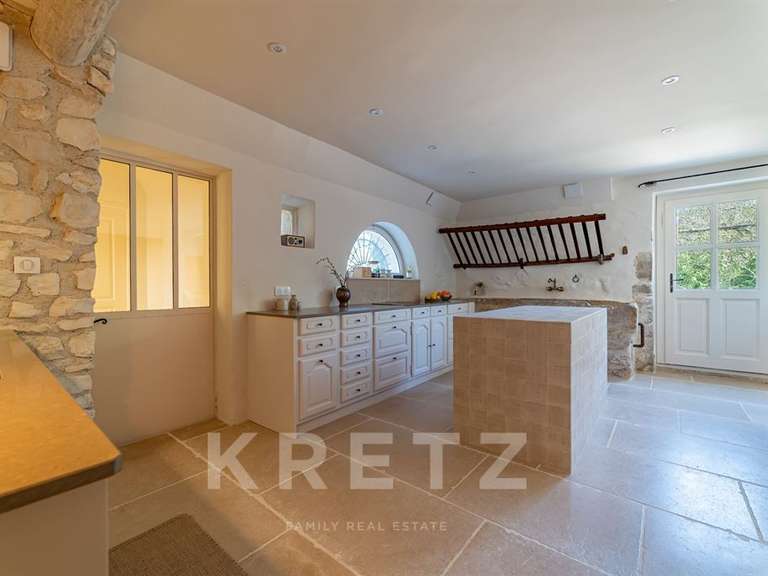 House Eygalières - 6 bedrooms - 319m²
