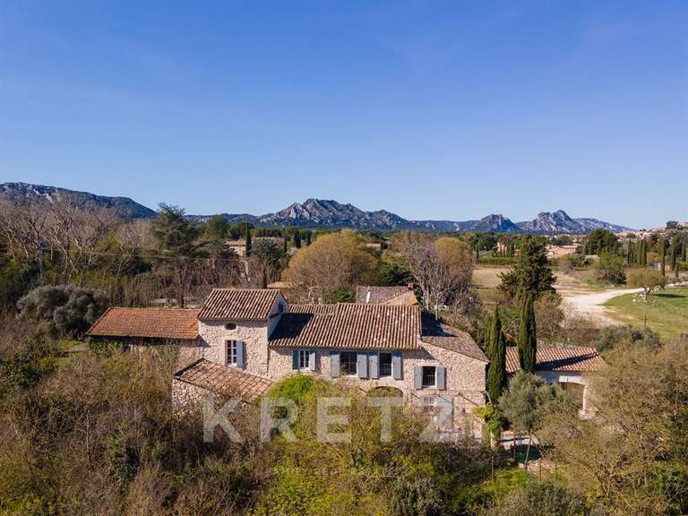 Maison Eygalières - 6 chambres - 319m²