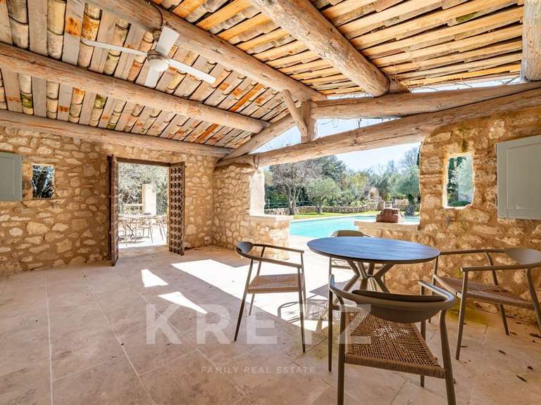 House Eygalières - 6 bedrooms - 319m²