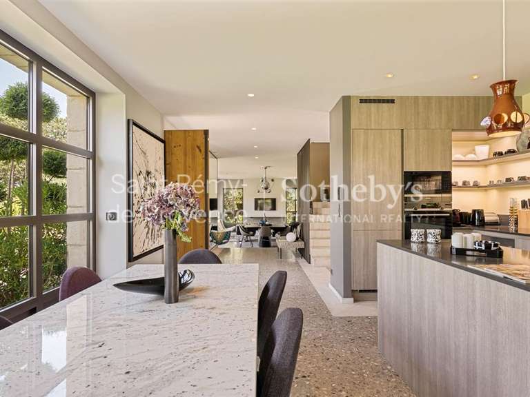 House Eygalières - 4 bedrooms - 250m²