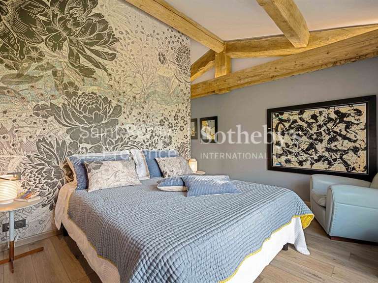 Maison Eygalières - 4 chambres - 250m²