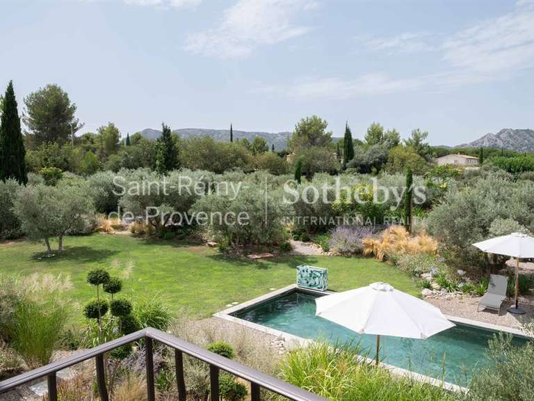House Eygalières - 4 bedrooms - 250m²