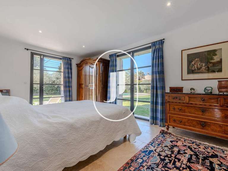 Maison Eygalières - 4 chambres - 173m²