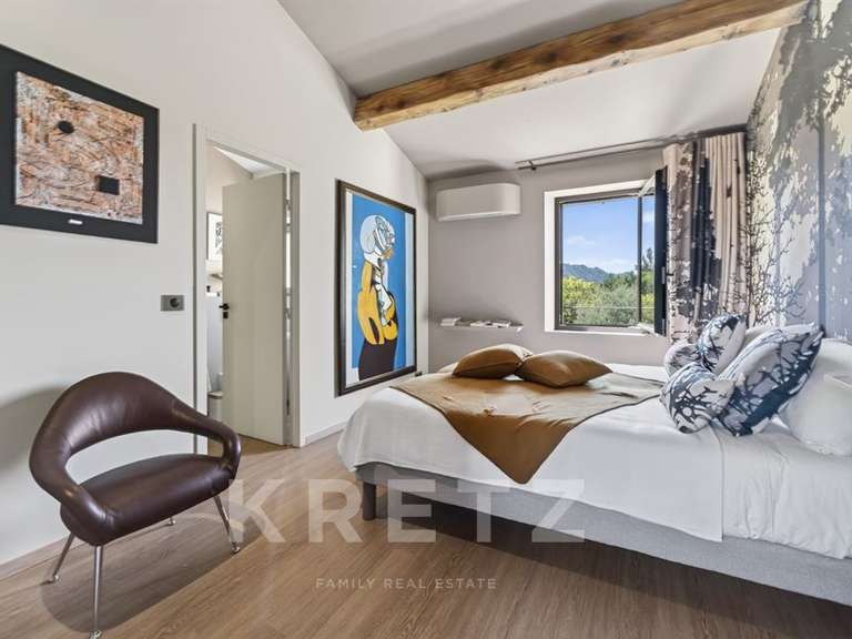 House Eygalières - 4 bedrooms - 270m²