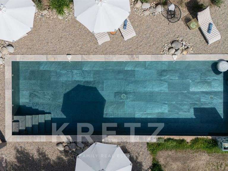 Maison Eygalières - 4 chambres - 270m²