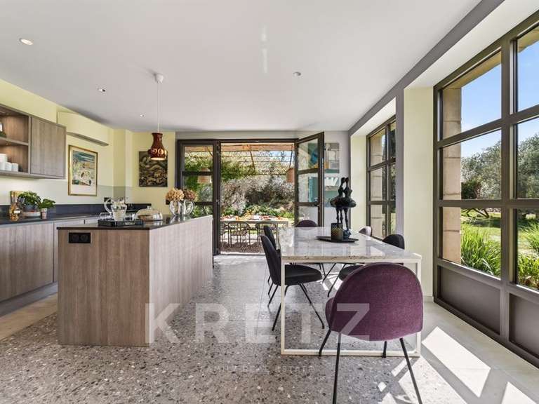 House Eygalières - 4 bedrooms - 270m²