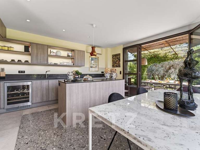 House Eygalières - 4 bedrooms - 270m²