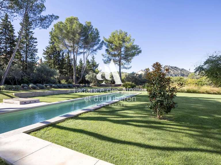 Maison Eygalières - 4 chambres - 300m²