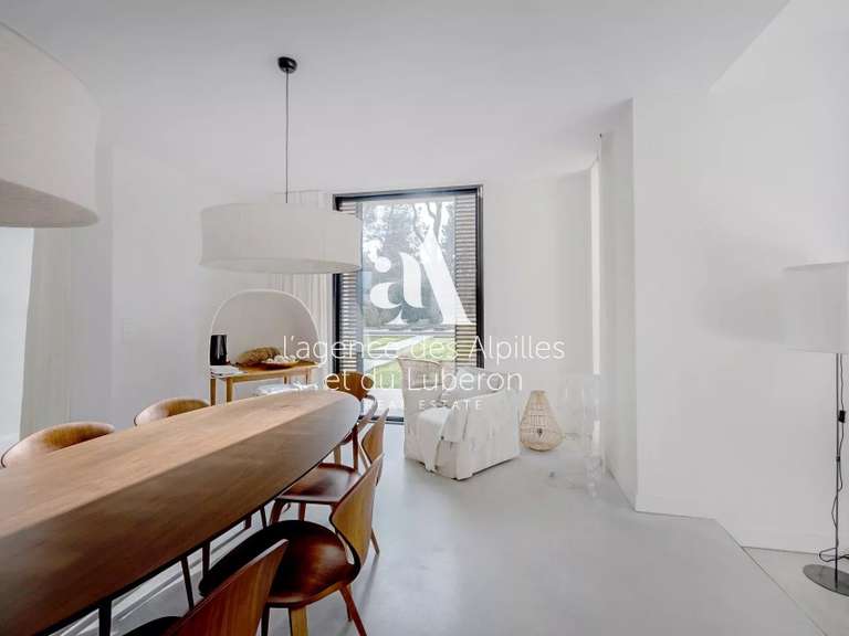 Maison Eygalières - 4 chambres - 300m²