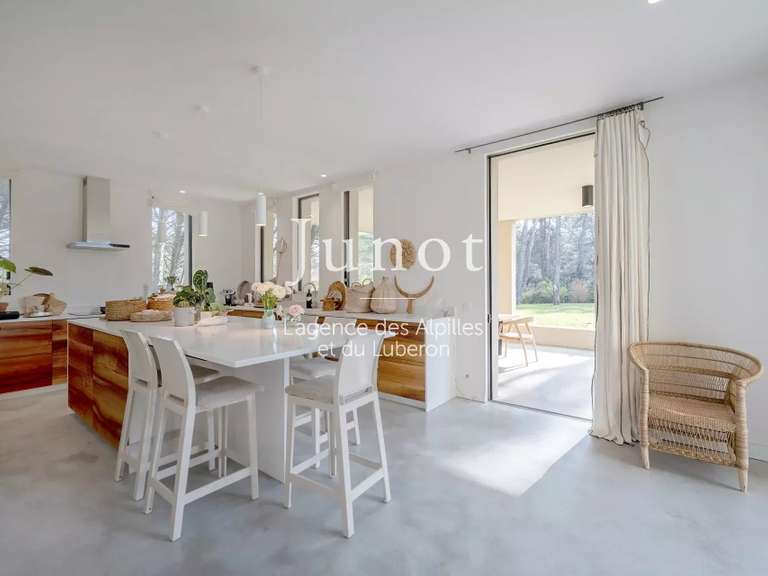 House Eygalières - 4 bedrooms - 300m²