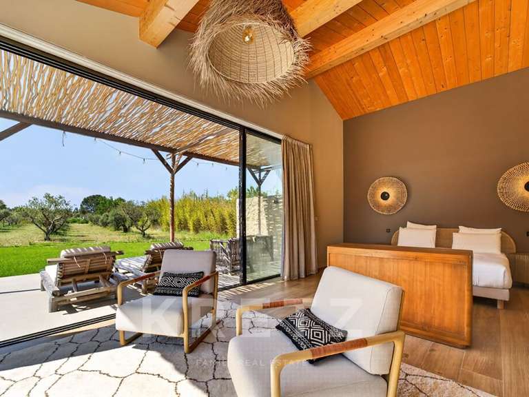 House Eygalières - 6 bedrooms - 375m²