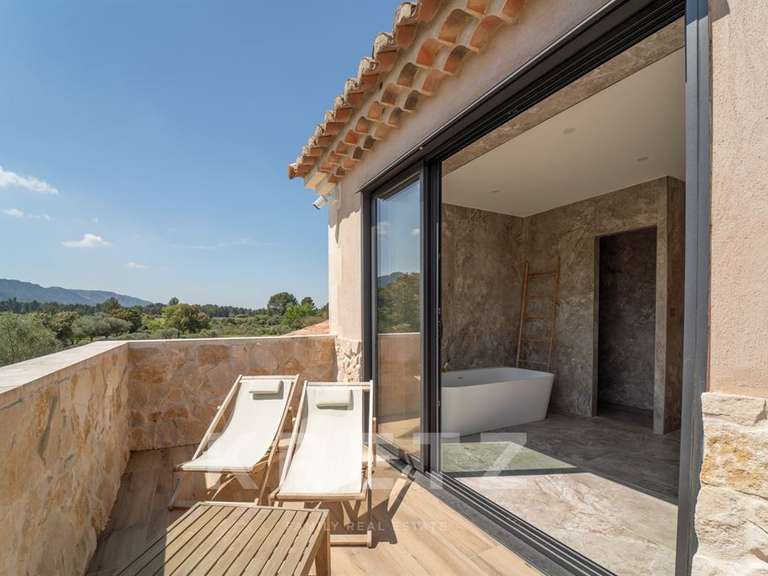 House Eygalières - 6 bedrooms - 375m²