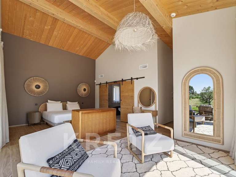 Maison Eygalières - 6 chambres - 375m²