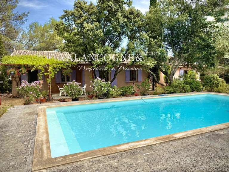 House Eygalières - 3 bedrooms - 122m²